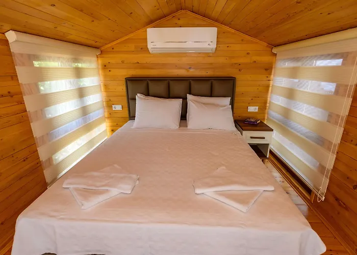 Aparthotel Anatolian 4*